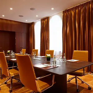 Vier Jahreszeiten Kempinski Almanya