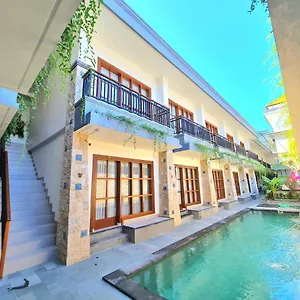 https://kamandaka-hostel.ubudhotelsnow.com