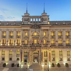 ***** Hotel Nh Collection Carlo Iv Tjekkiet