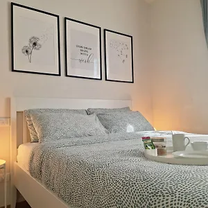 https://apt-demidoff.it-tuscanyhotel.com