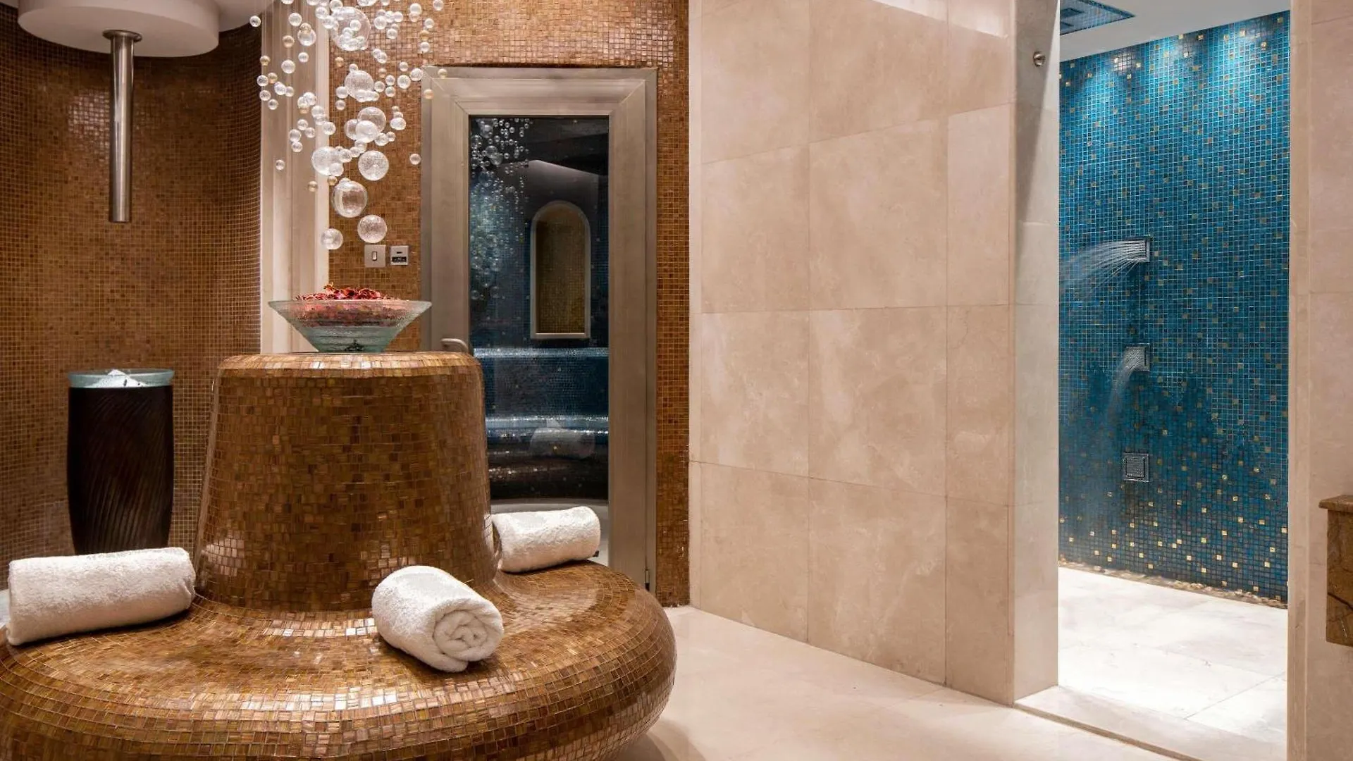 ***** Otel Raffles Makkah Palace Mekke Suudi Arabistan