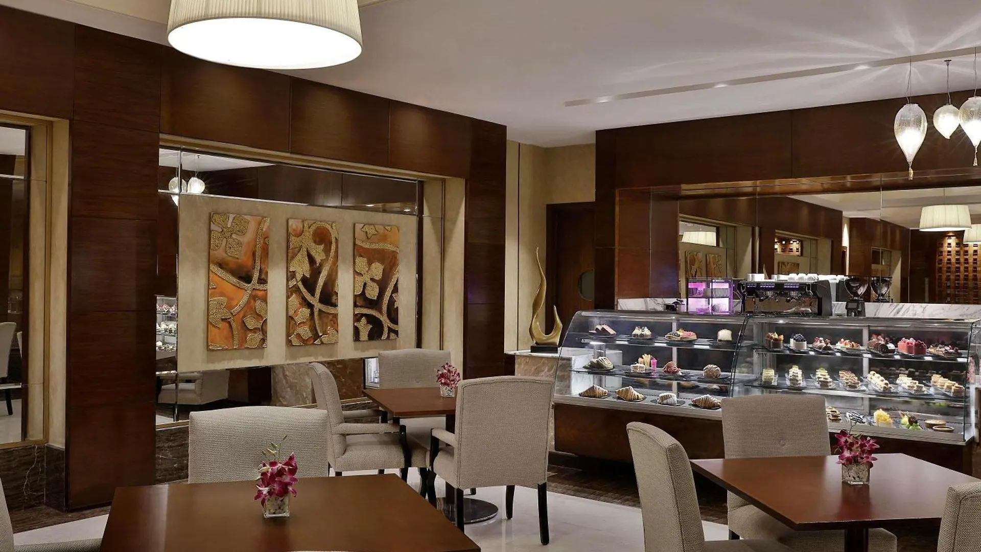 ***** Hotel Raffles Makkah Palace Mecca Saudi Arabia