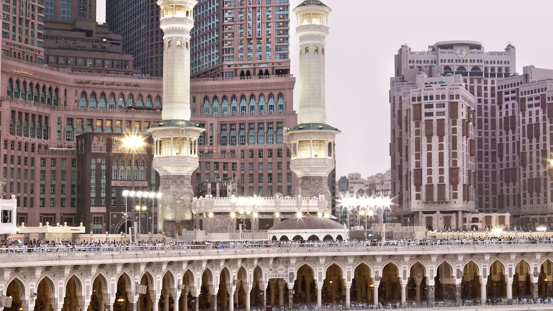 Otel Raffles Makkah Palace Mekke